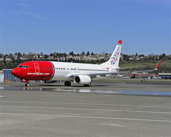 6000th Boeing 737 - Norwegian Air Shuttle ASA (LN-NOL)