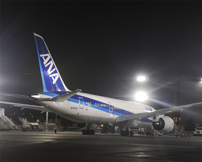 ANA (All Nippon Airways) Boeing 787 Dreamliner