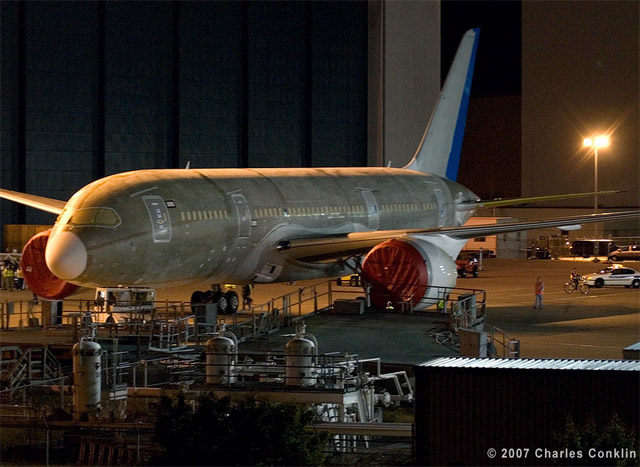 First Boeing 787 Dreamliner finished