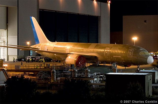 First Boeing 787 Dreamliner finished