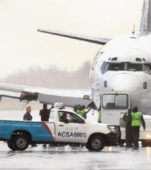 Nationwide Airlines Boeing 737-230 - Lost Engine