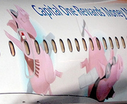 Skybus Airlines Airbus A319 Flying Pigs